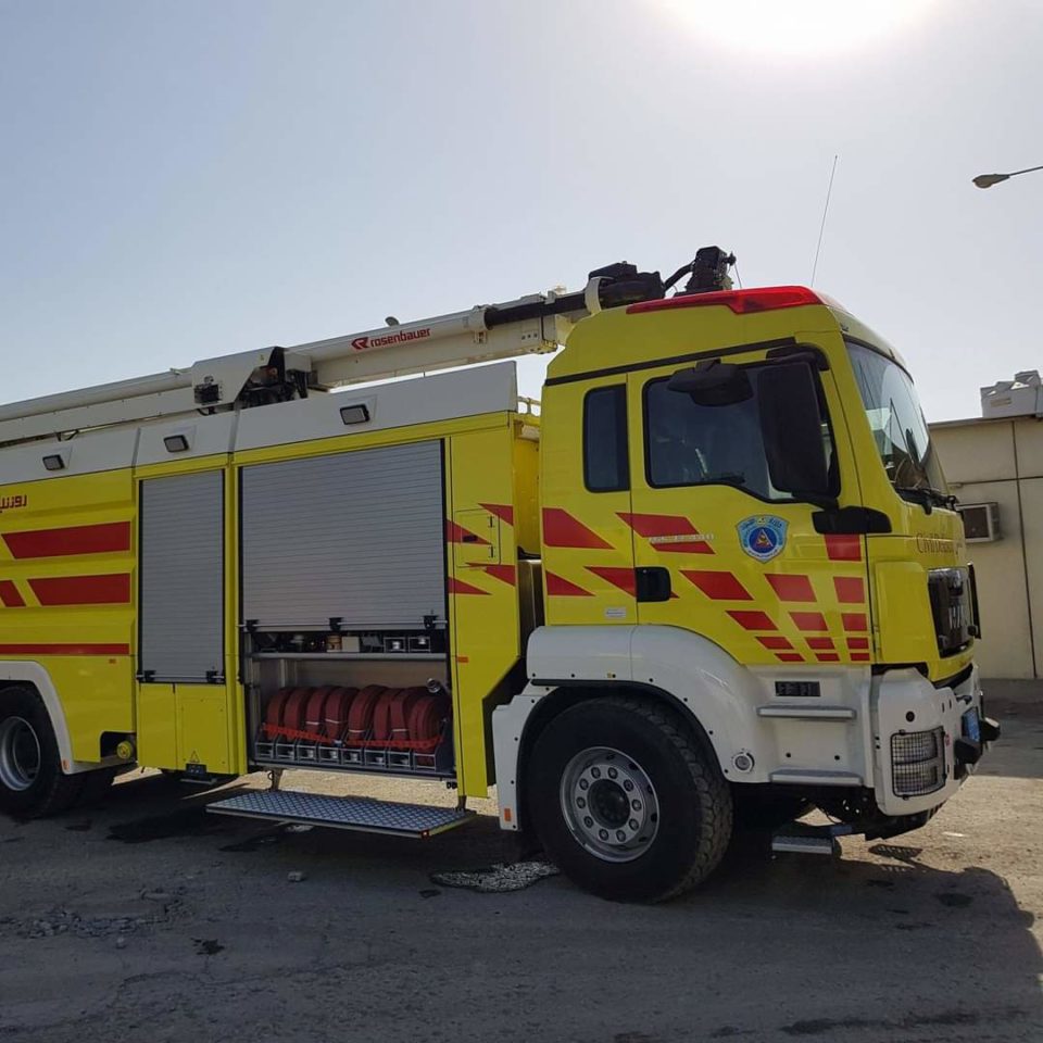 Civil Defence successfully controls slight smoke at an electrical substation near Mall of Qatar