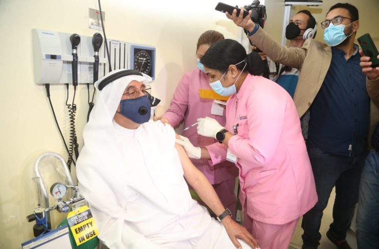 Qatar begins Covid-19 vaccine