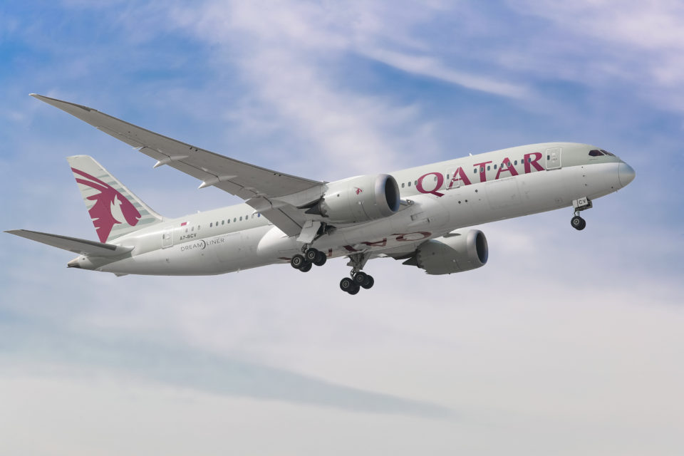 Qatar Airways begins rerouting