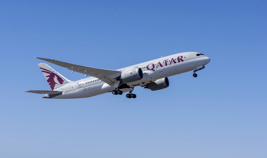 Qatar Airways resumes flights